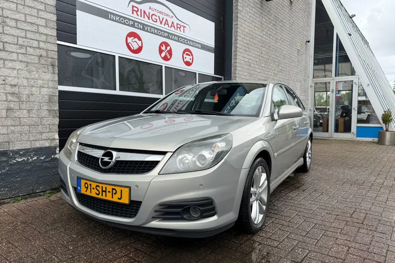Opel Vectra (2006)