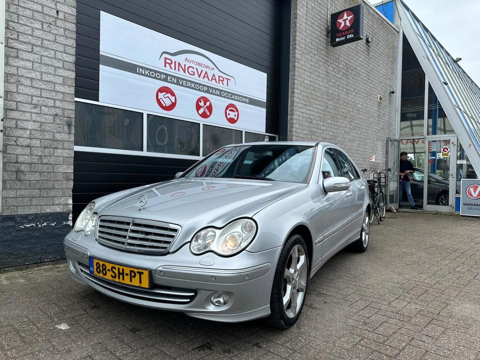 Mercedes-Benz C-Klasse (2006) — foto 1