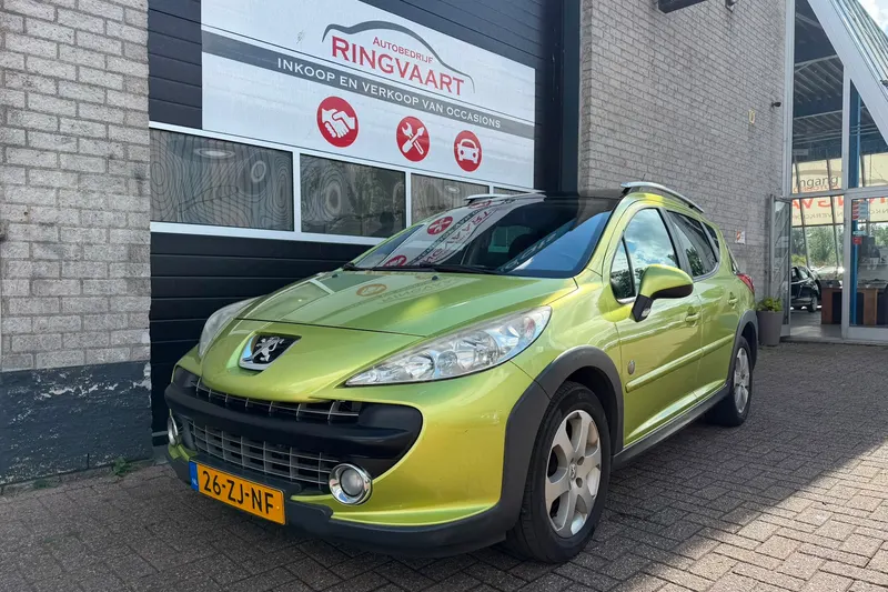 Peugeot 207 (2008)