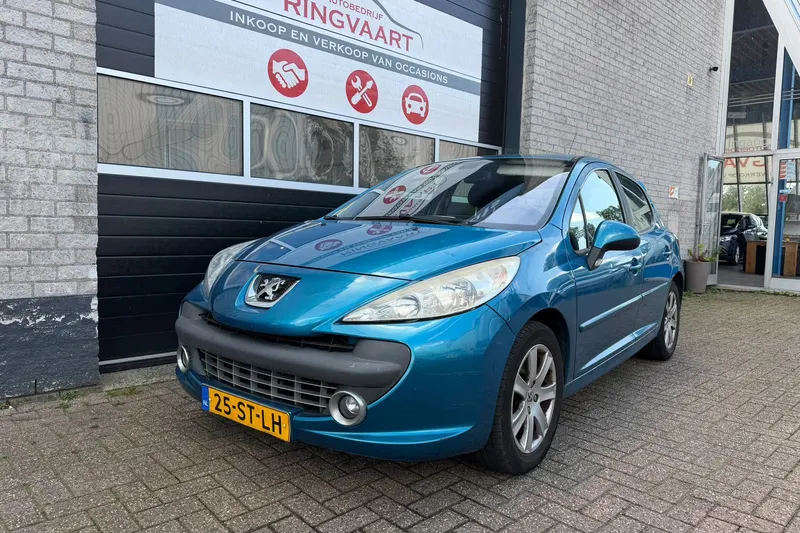 Peugeot 207 (2006)