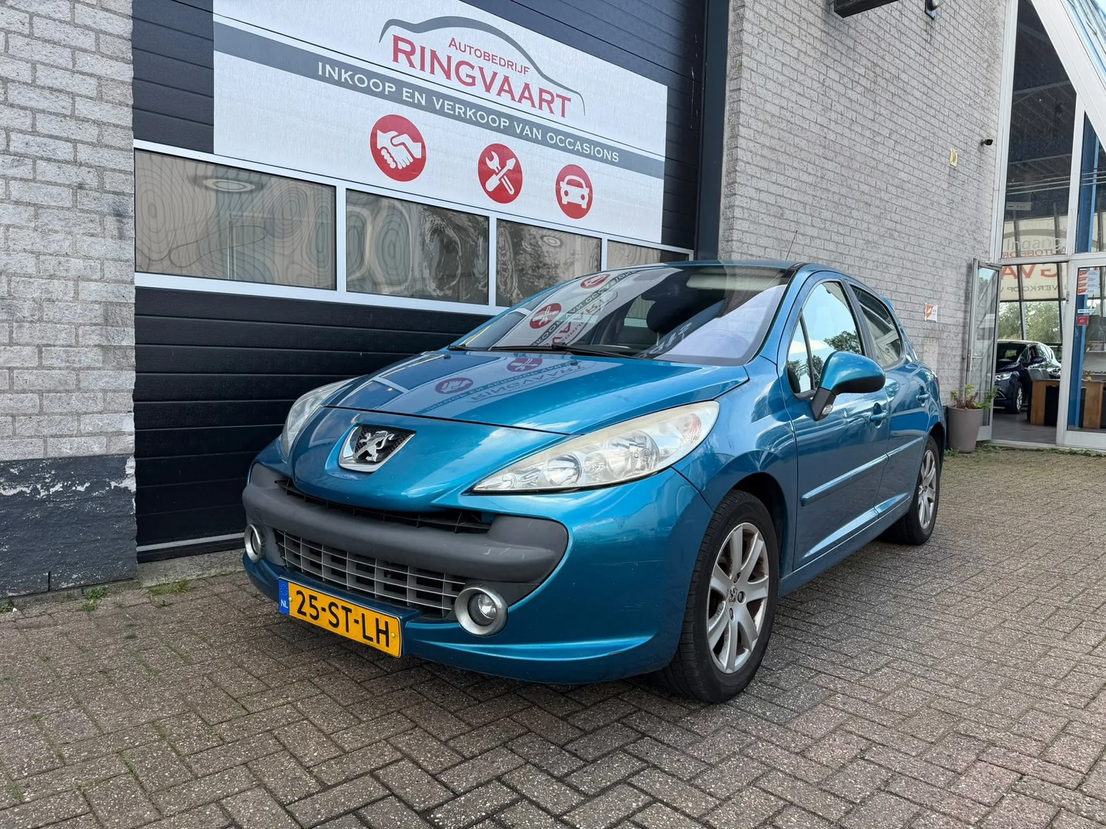Peugeot 207 (2006) — foto 1