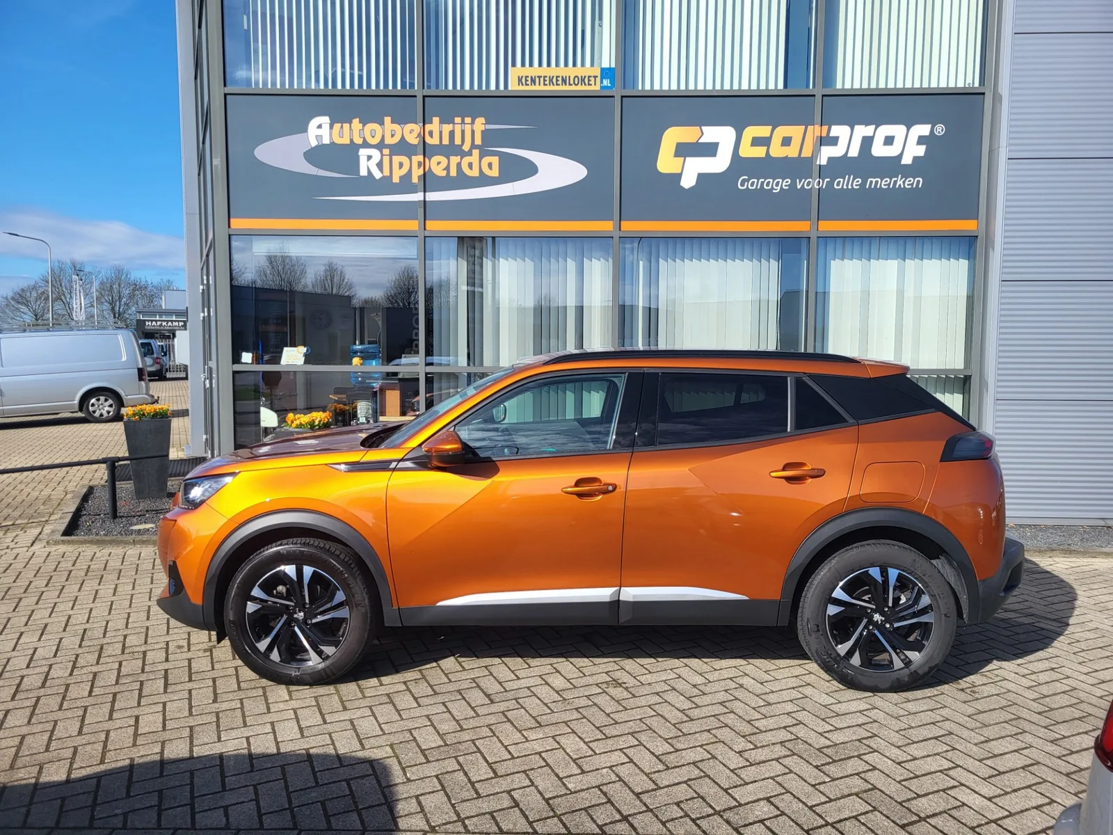 Peugeot 2008 (2021) — foto 1
