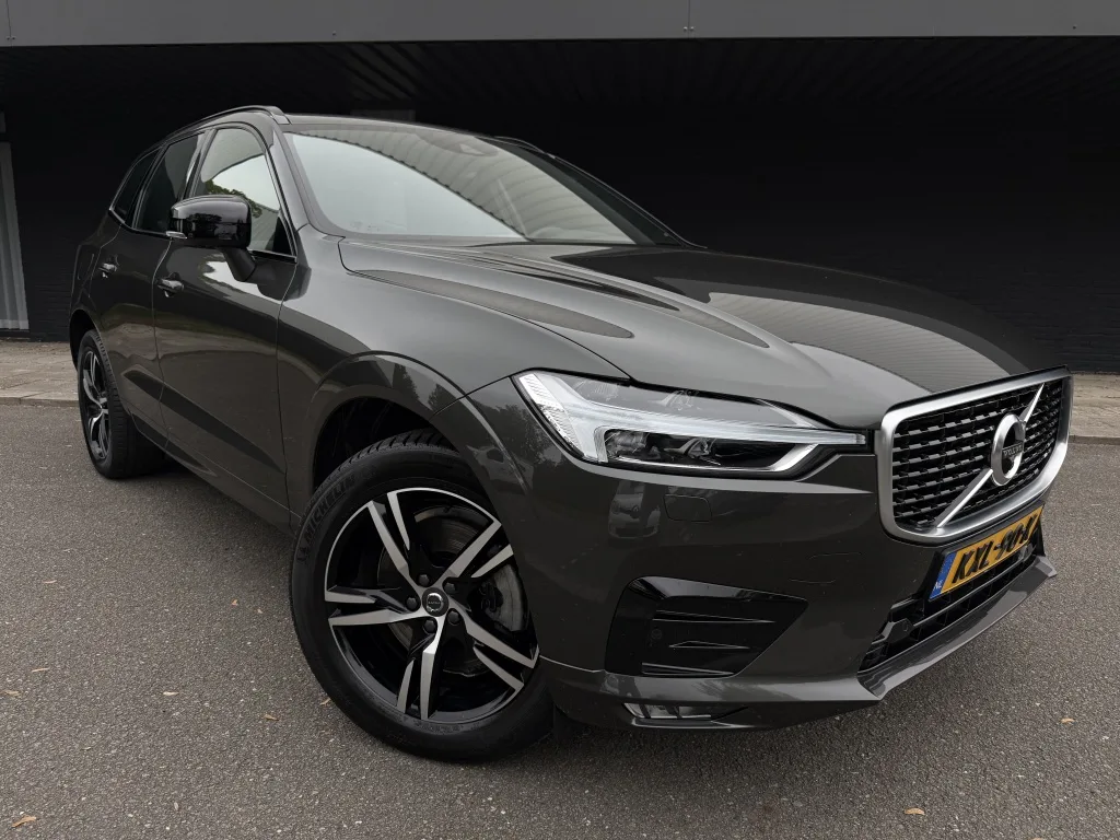 Volvo XC60 (2019) — foto 1