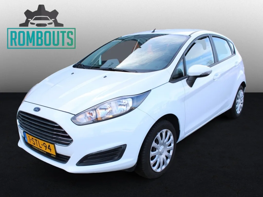 Ford Fiesta (2013) — foto 1