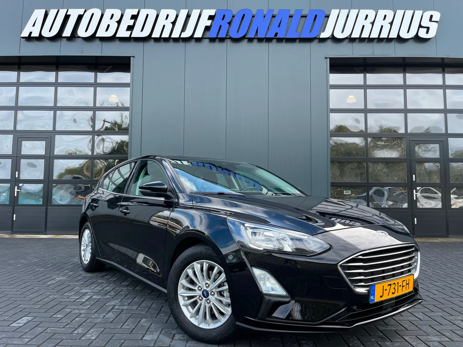 Ford Focus (2020) — foto 1