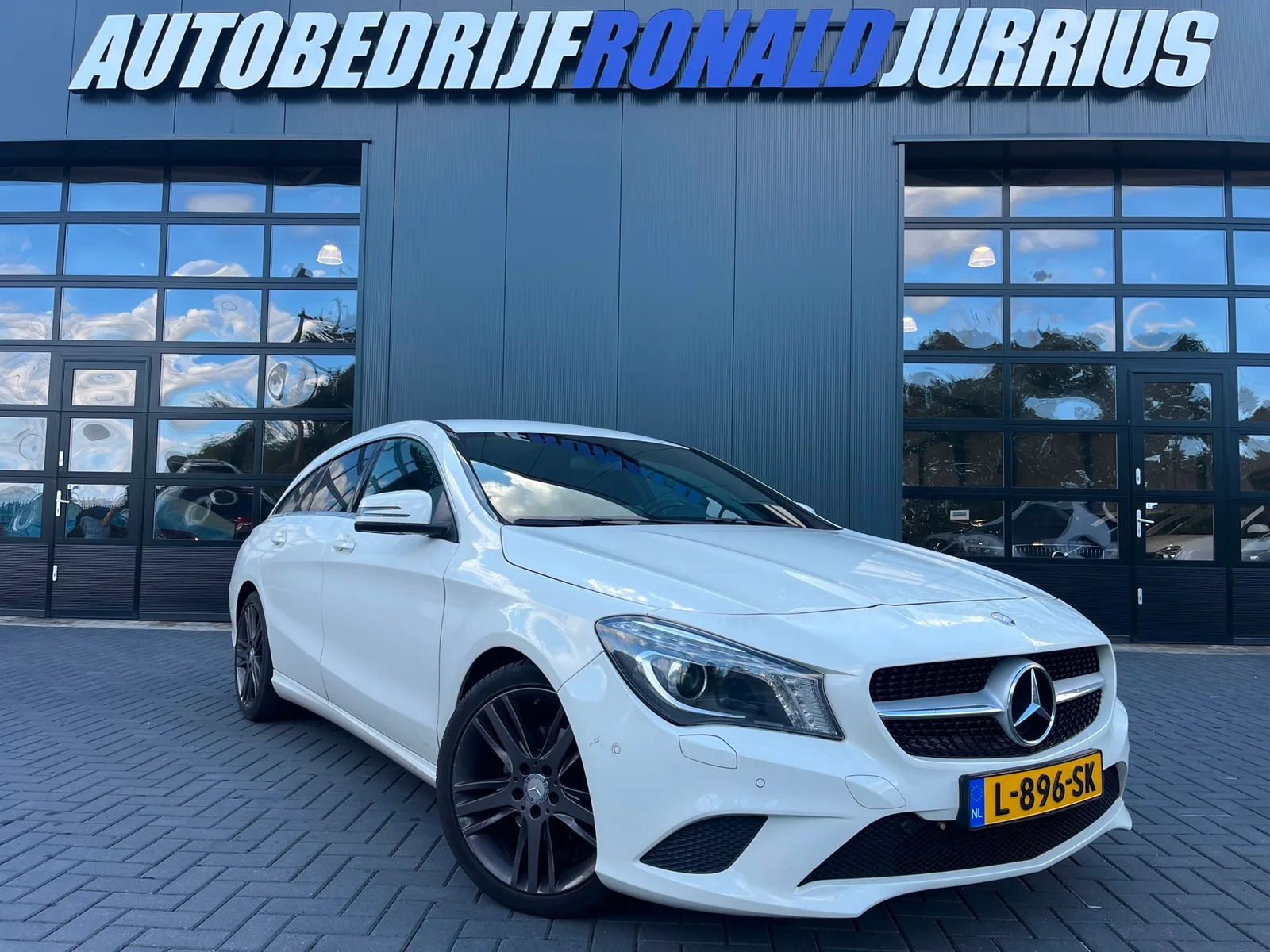 Mercedes-Benz CLA-Klasse (2016) — foto 1