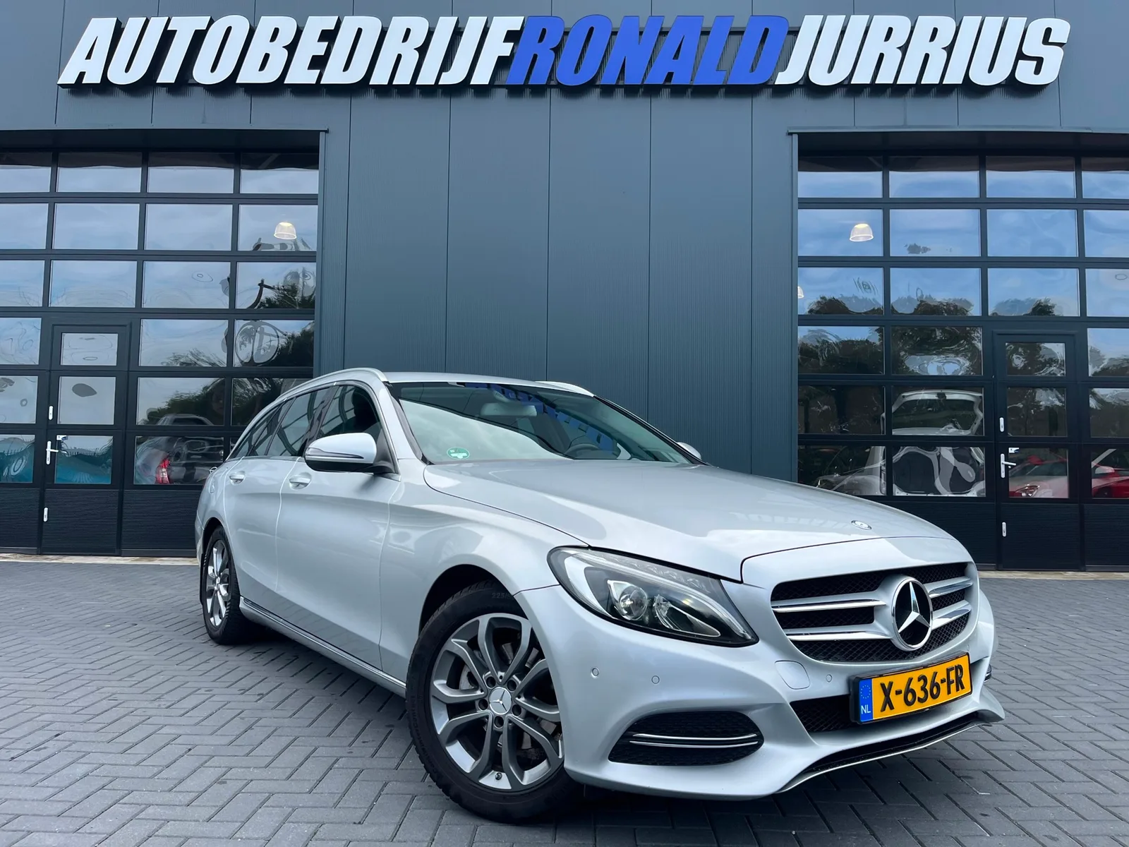 Mercedes-Benz C-Klasse (2017) — foto 1