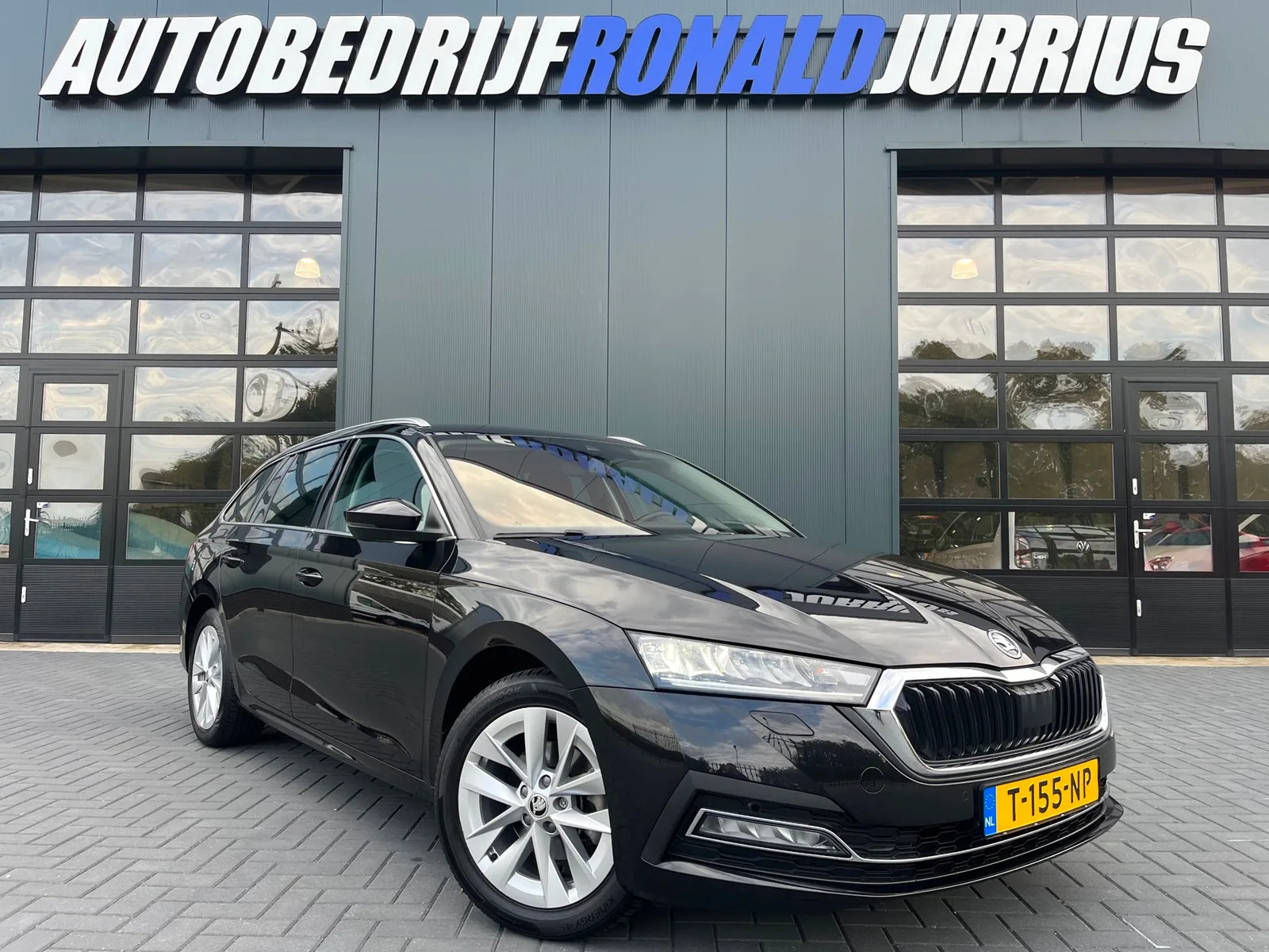 Škoda Octavia (2023) — foto 1
