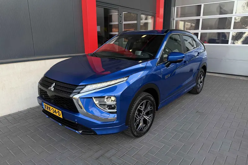 Mitsubishi Eclipse Cross (2023)