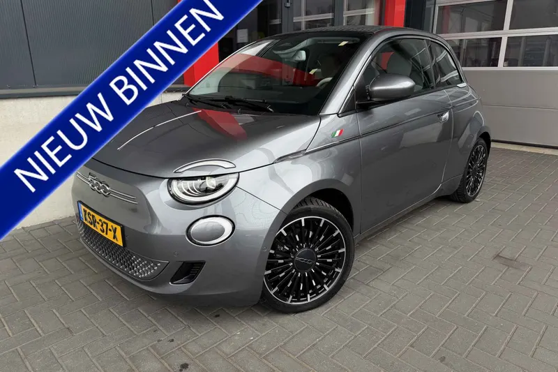 Fiat 500 (2020)