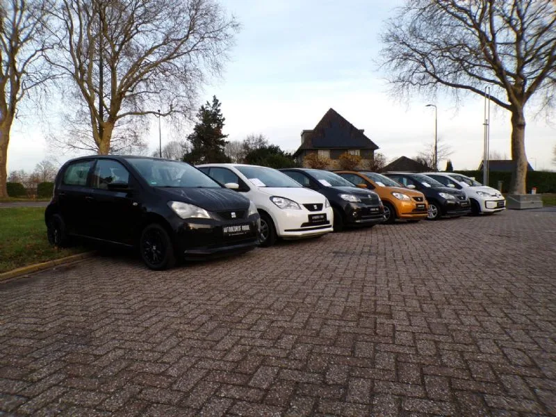 Volkswagen Up! (2013) — foto 1