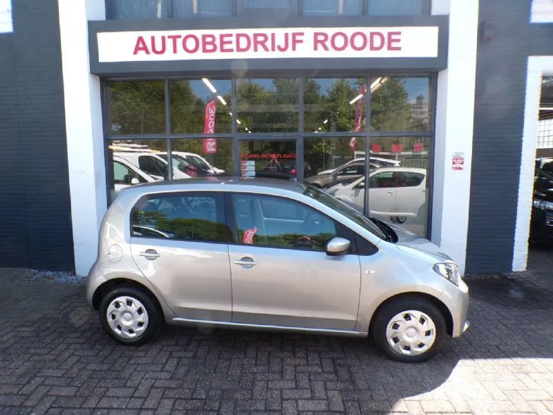SEAT Mii (2017) — foto 1