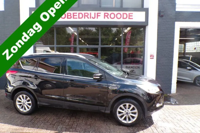 Ford Kuga (2016)