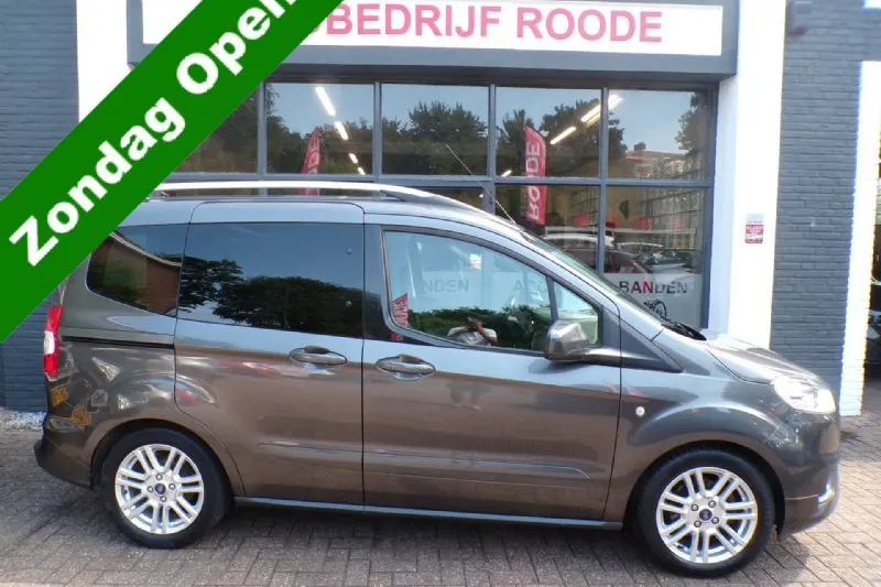 Ford Tourneo Courier (2019)