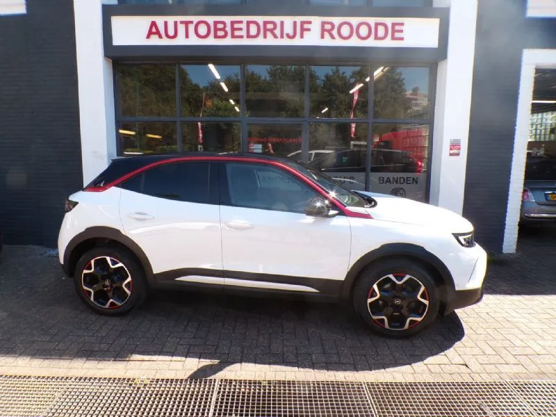 Opel Mokka (2021) — foto 1