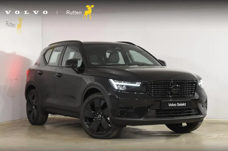 Volvo XC40 (2025)