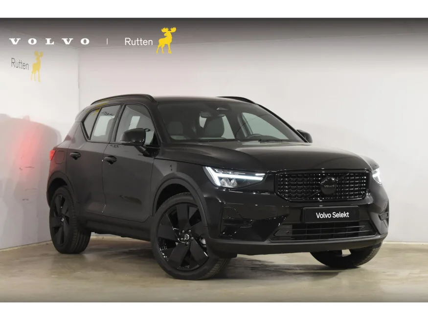 Volvo XC40 (2025) — foto 1