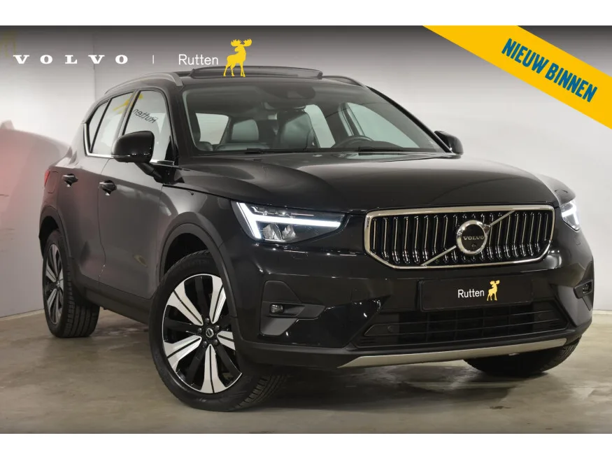Volvo XC40 (2023) — foto 1