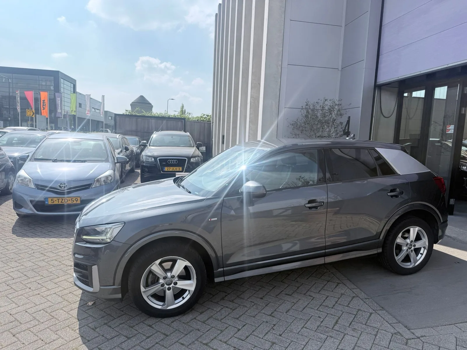 Audi Q2 (2017) — foto 1