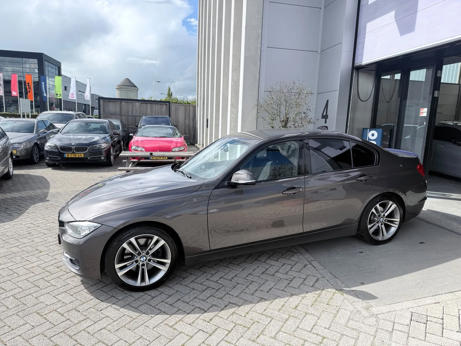BMW 3-Serie (2012) — foto 1