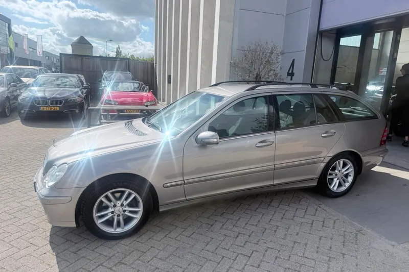 Mercedes-Benz C-Klasse (2004)