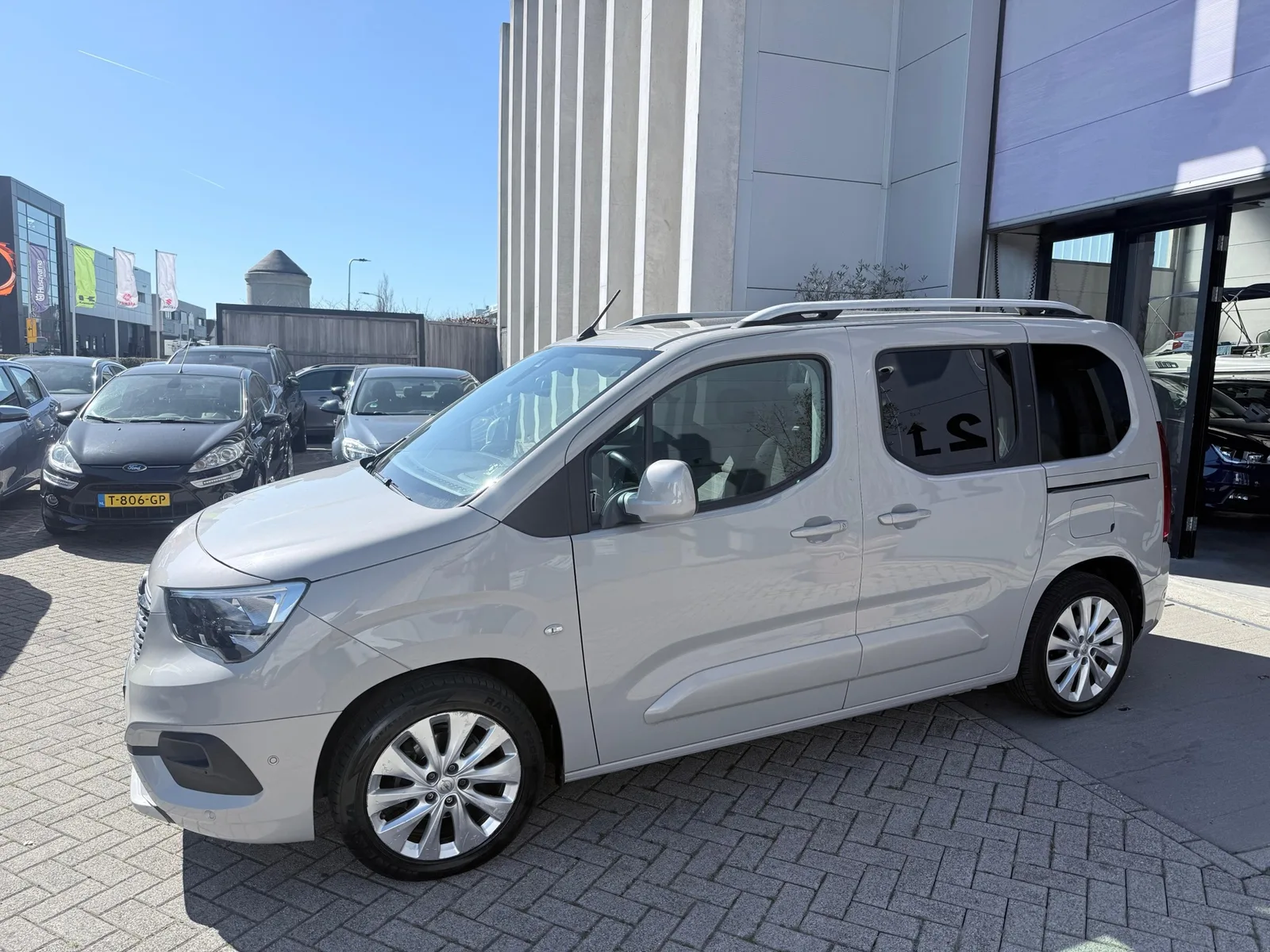 Opel Combo Tour (2019) — foto 1