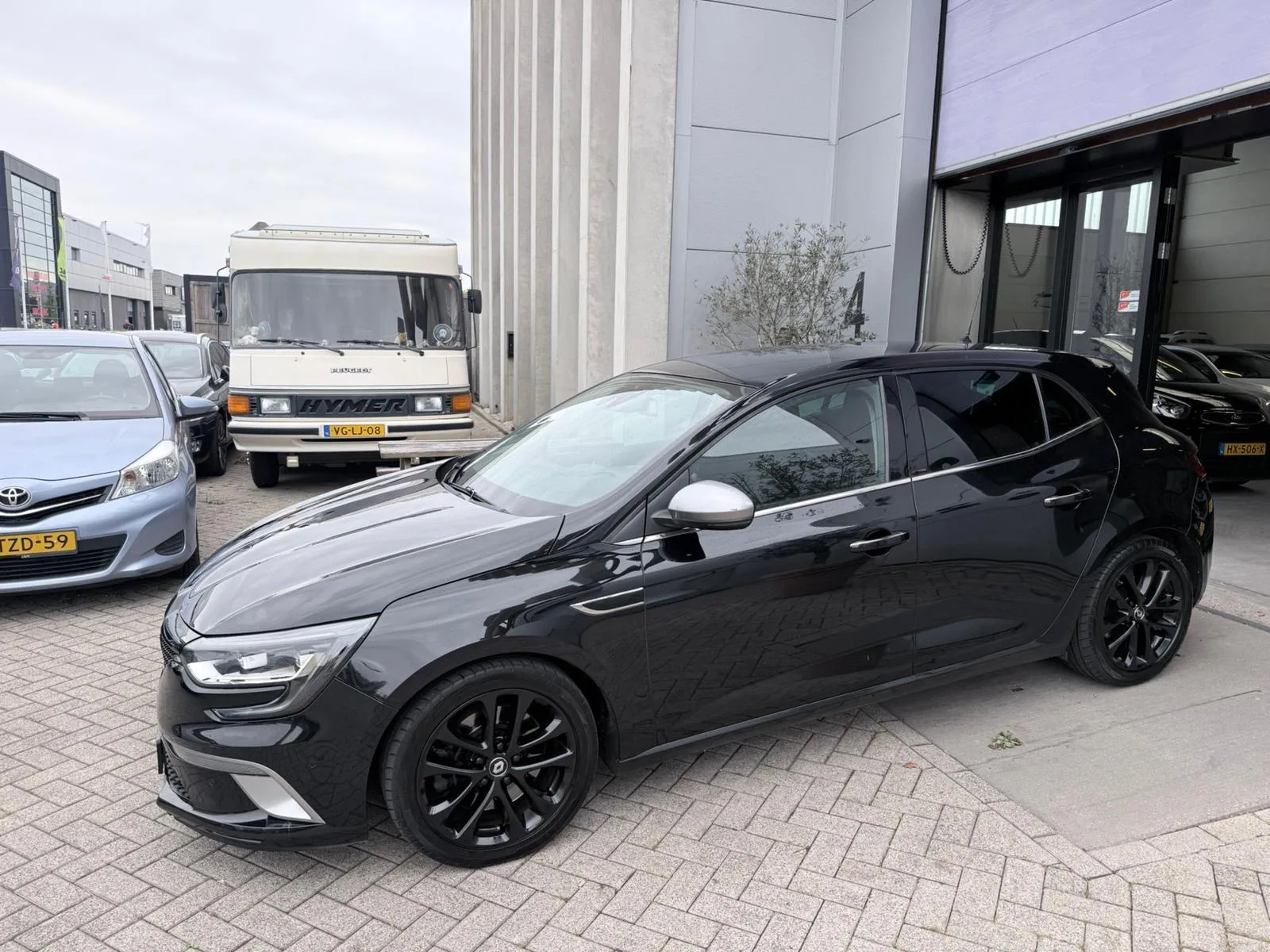 Renault Mégane (2016) — foto 1