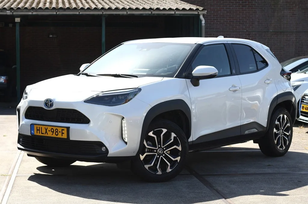 Toyota Yaris Cross (2023) — foto 1