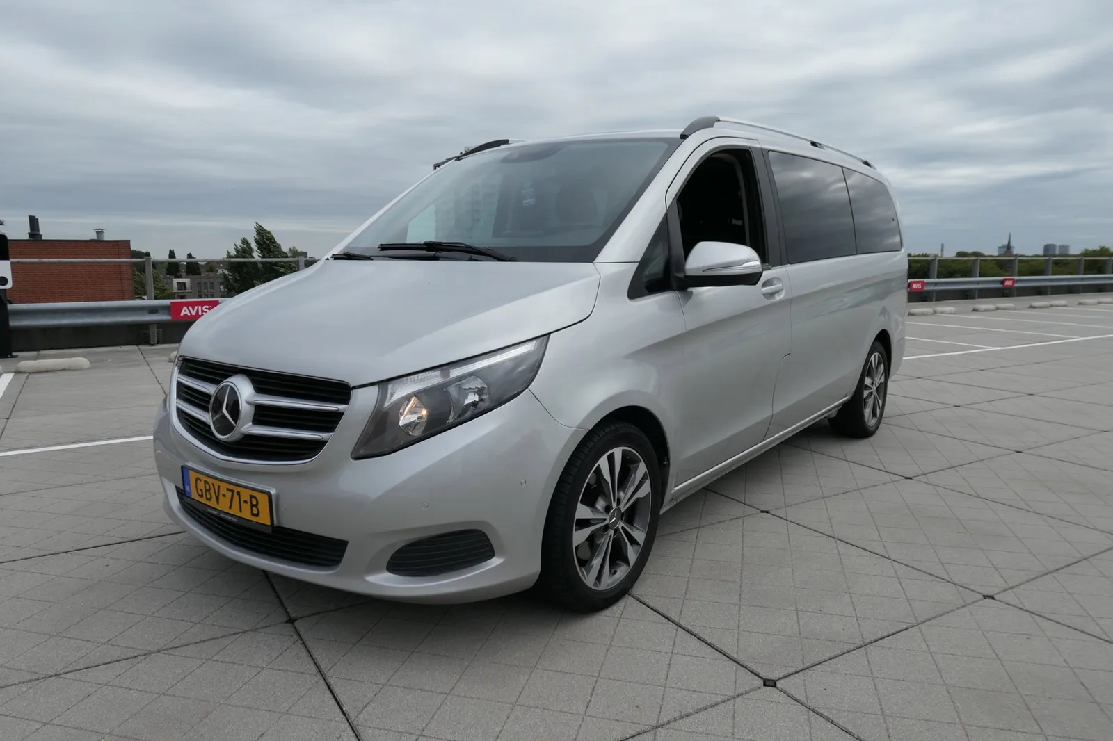 Mercedes-Benz V-Klasse (2015) — foto 1