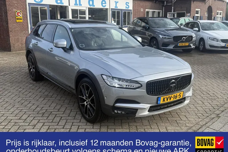Volvo V90 Cross Country (2016)