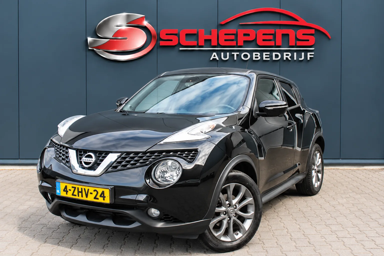Nissan Juke (2015) — foto 1