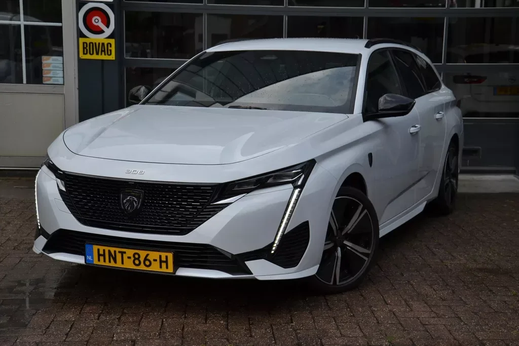Peugeot 308 (2024) — foto 1
