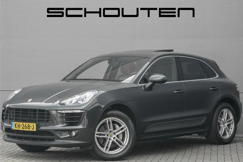 Porsche Macan (2016)