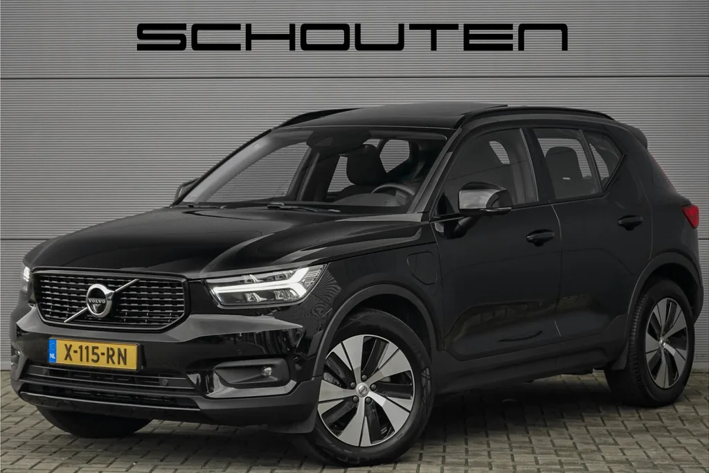 Volvo XC40 (2021) — foto 1