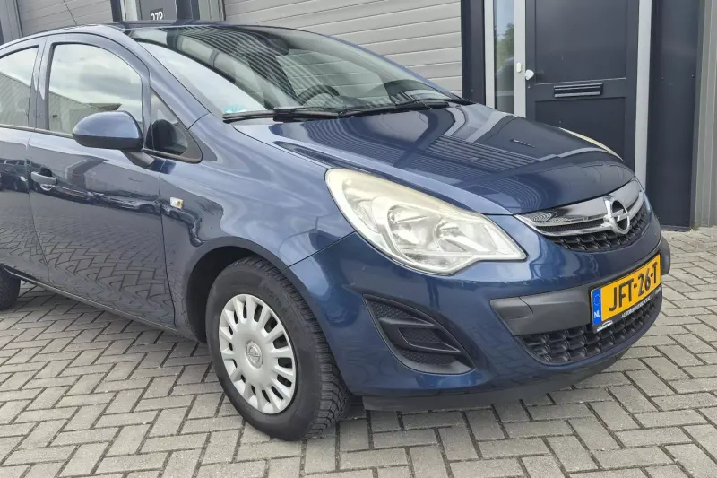 Opel Corsa (2011)