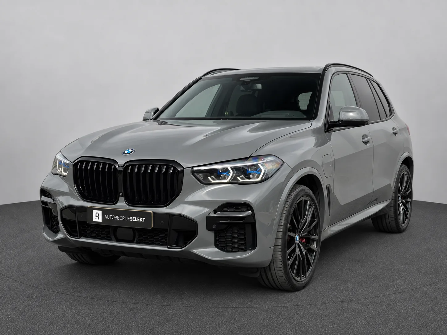BMW X5 (2022) — foto 1