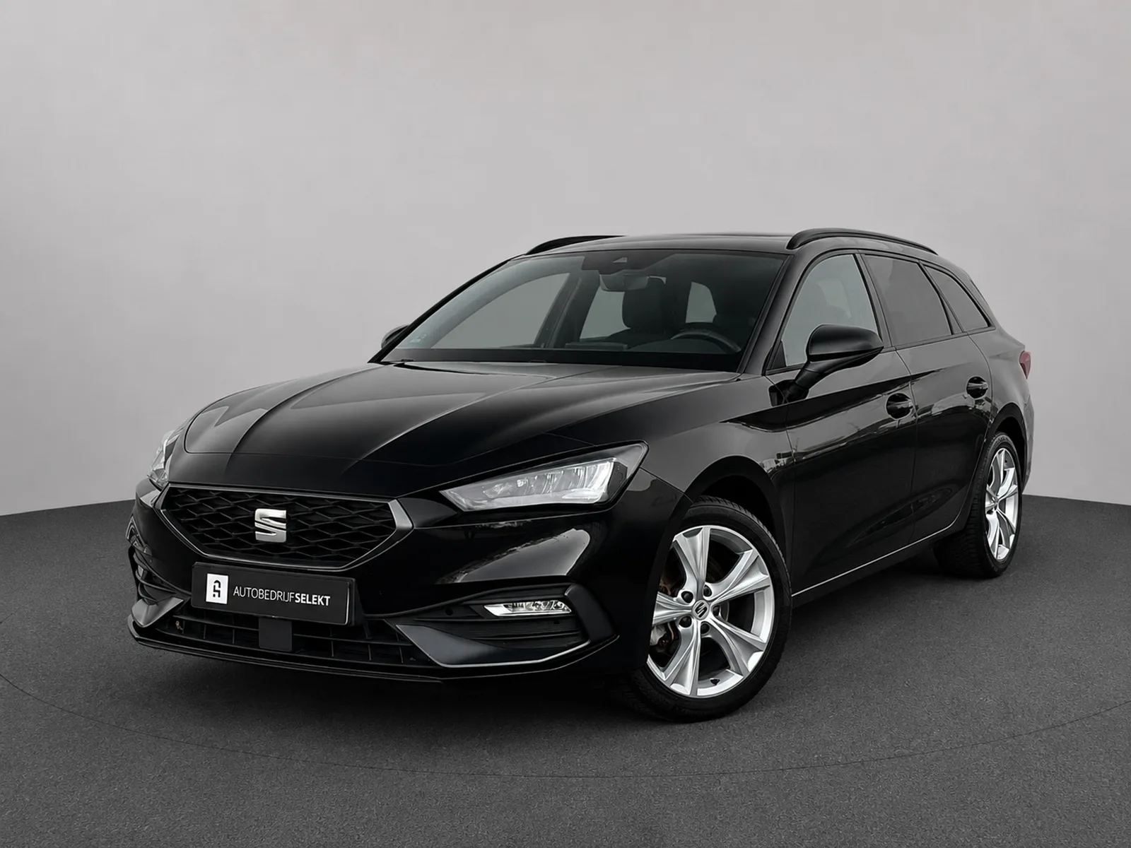 SEAT Leon Sportstourer (2022) — foto 1