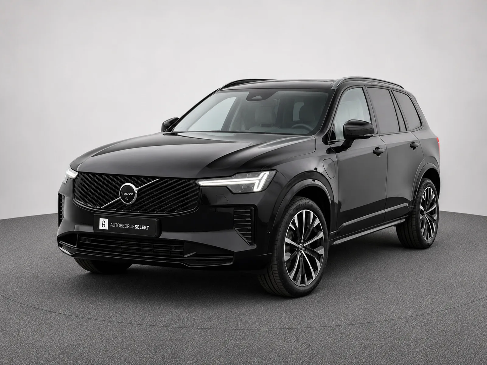 Volvo XC90 (2025) — foto 1