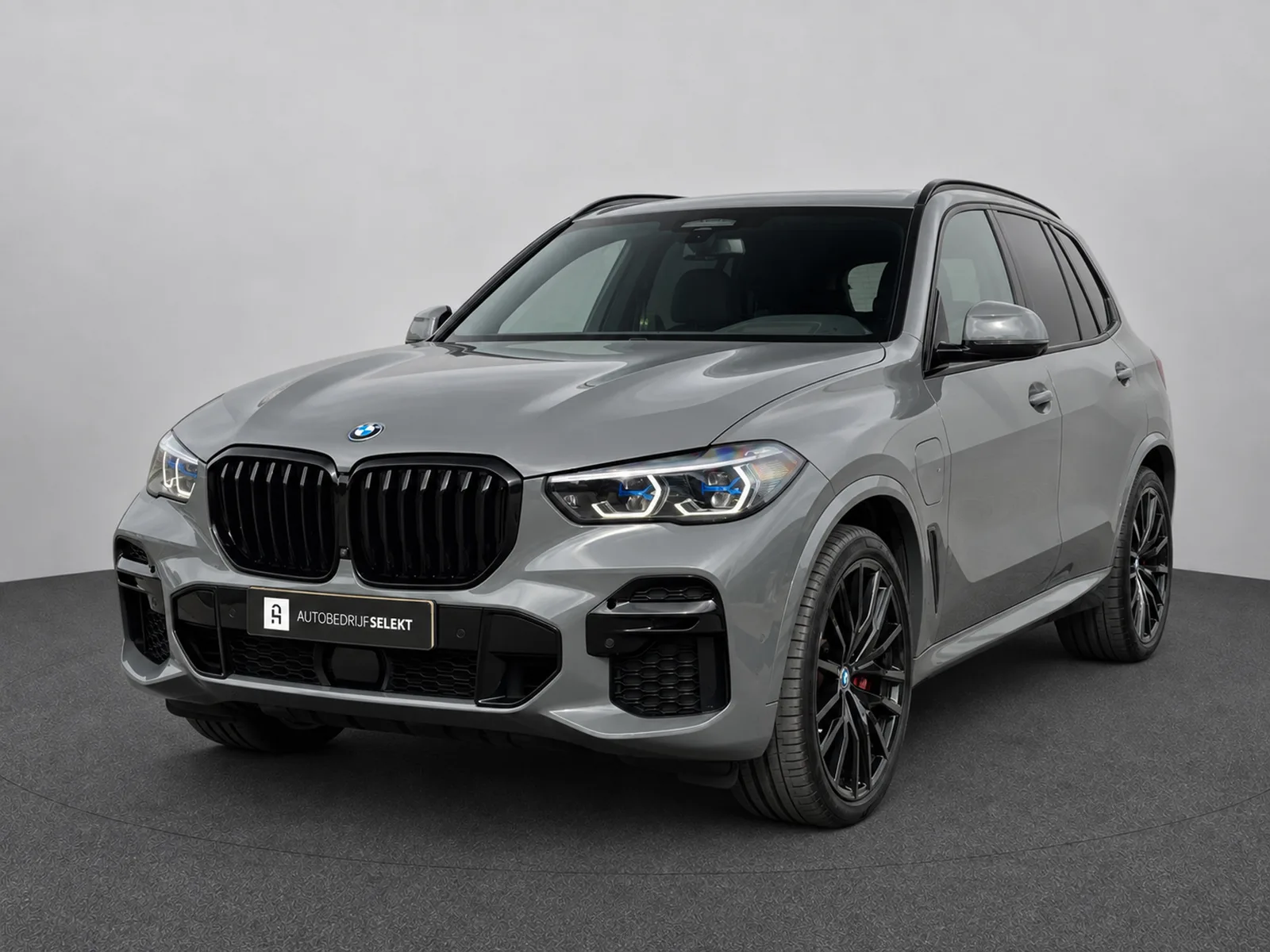 BMW X5 (2022) — foto 1
