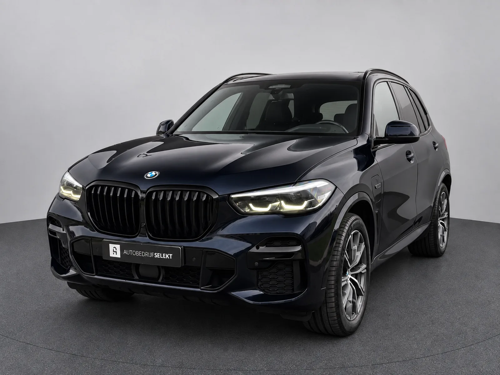 BMW X5 (2022) — foto 1