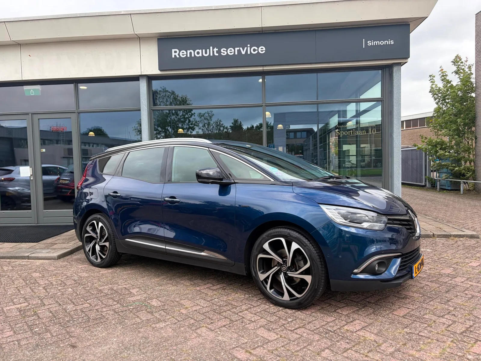 Renault Grand Scénic (2019) — foto 1