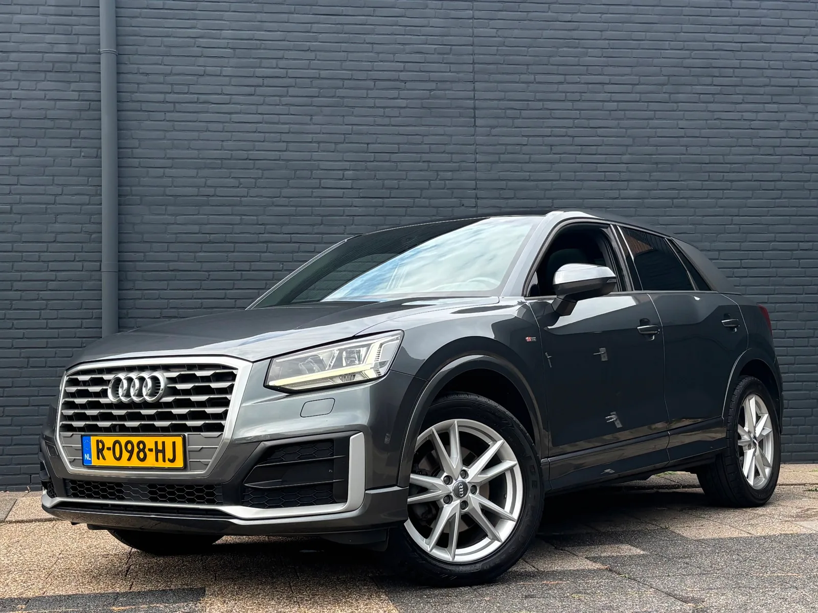 Audi Q2 (2017) — foto 1