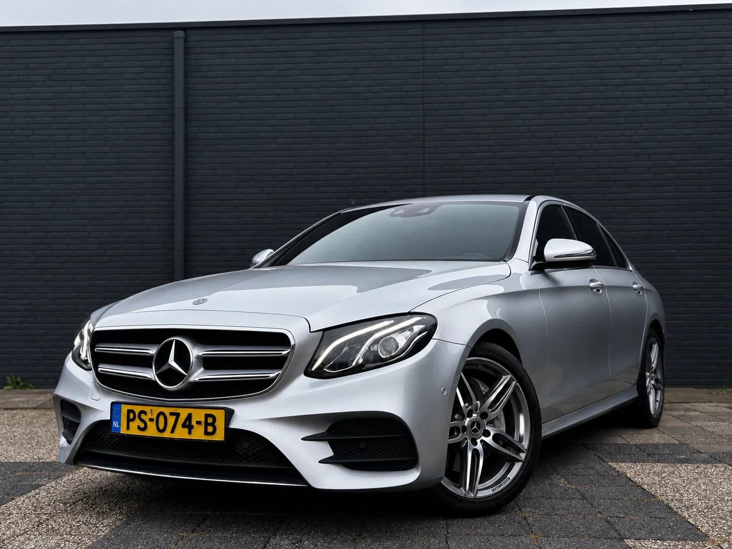 Mercedes-Benz E-Klasse (2017) — foto 1
