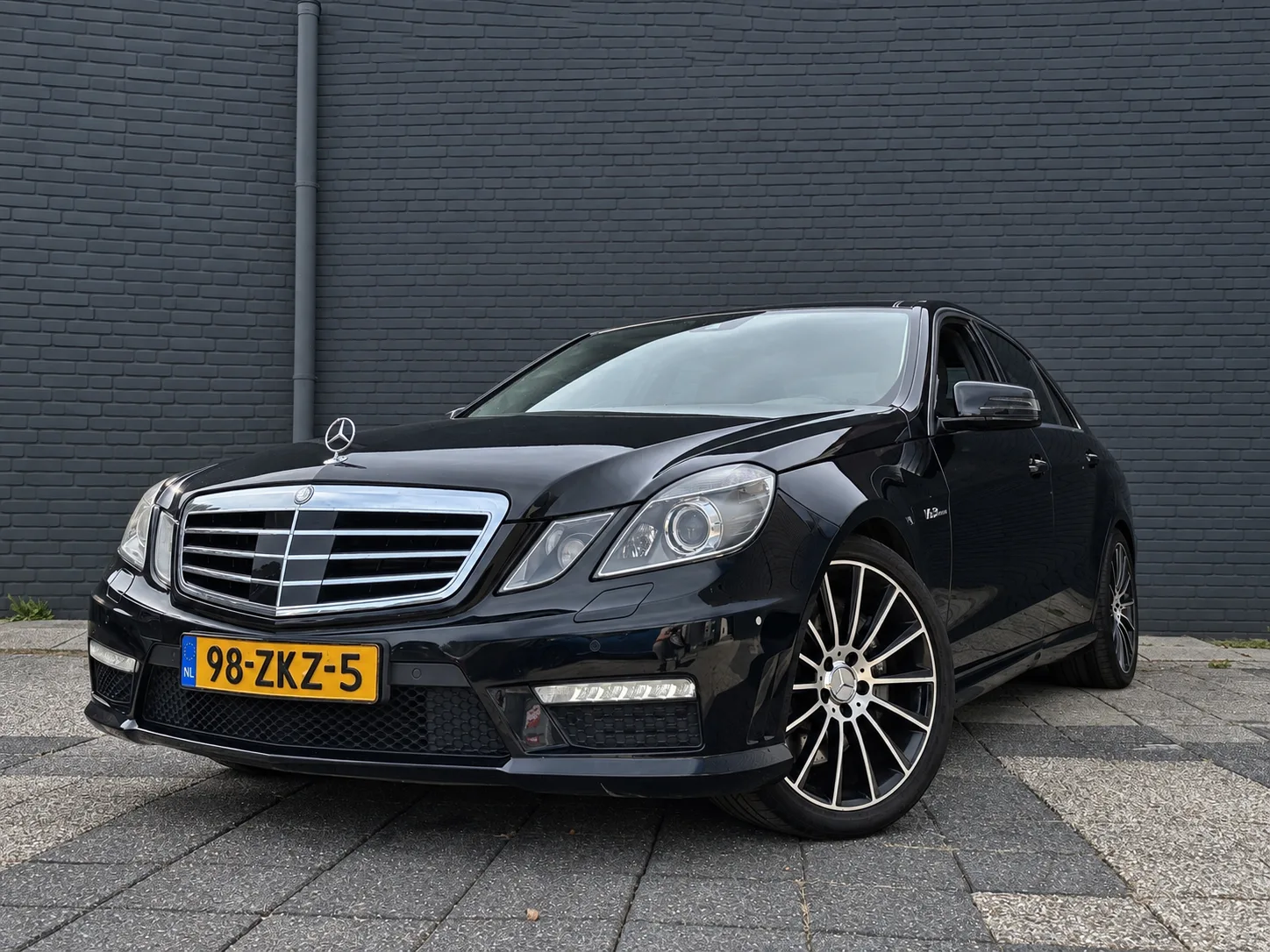 Mercedes-Benz E-Klasse (2010) — foto 1
