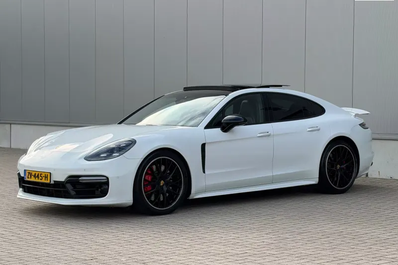 Porsche Panamera (2017)