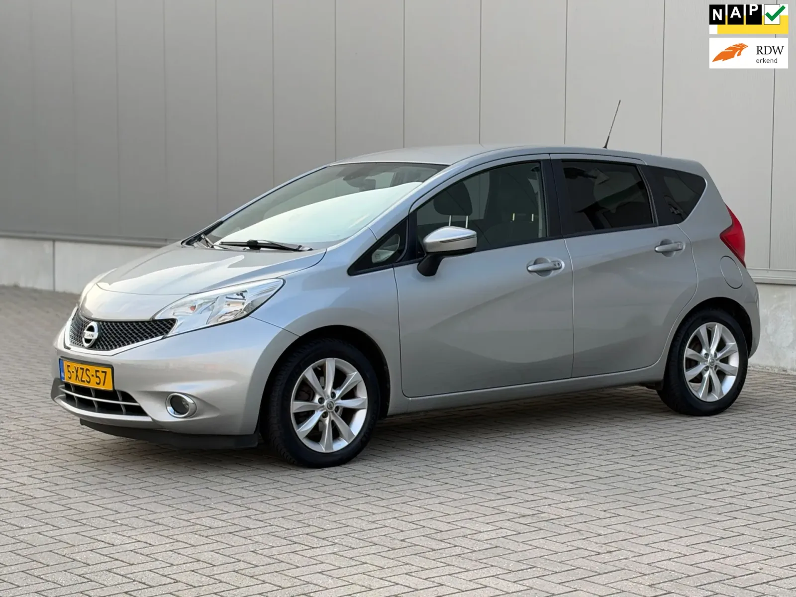 Nissan Note (2014) — foto 1