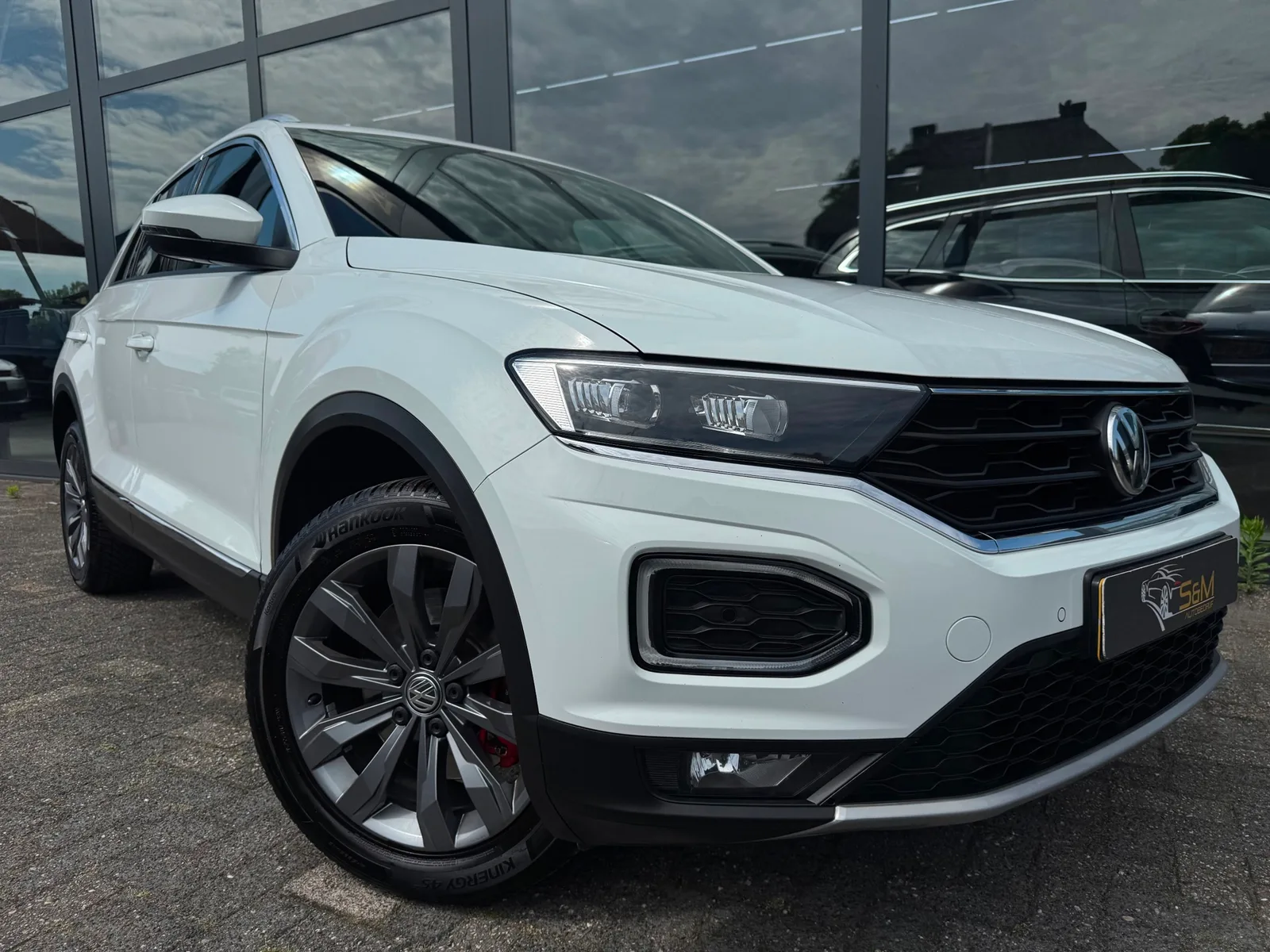 Volkswagen T-Roc (2019) — foto 1