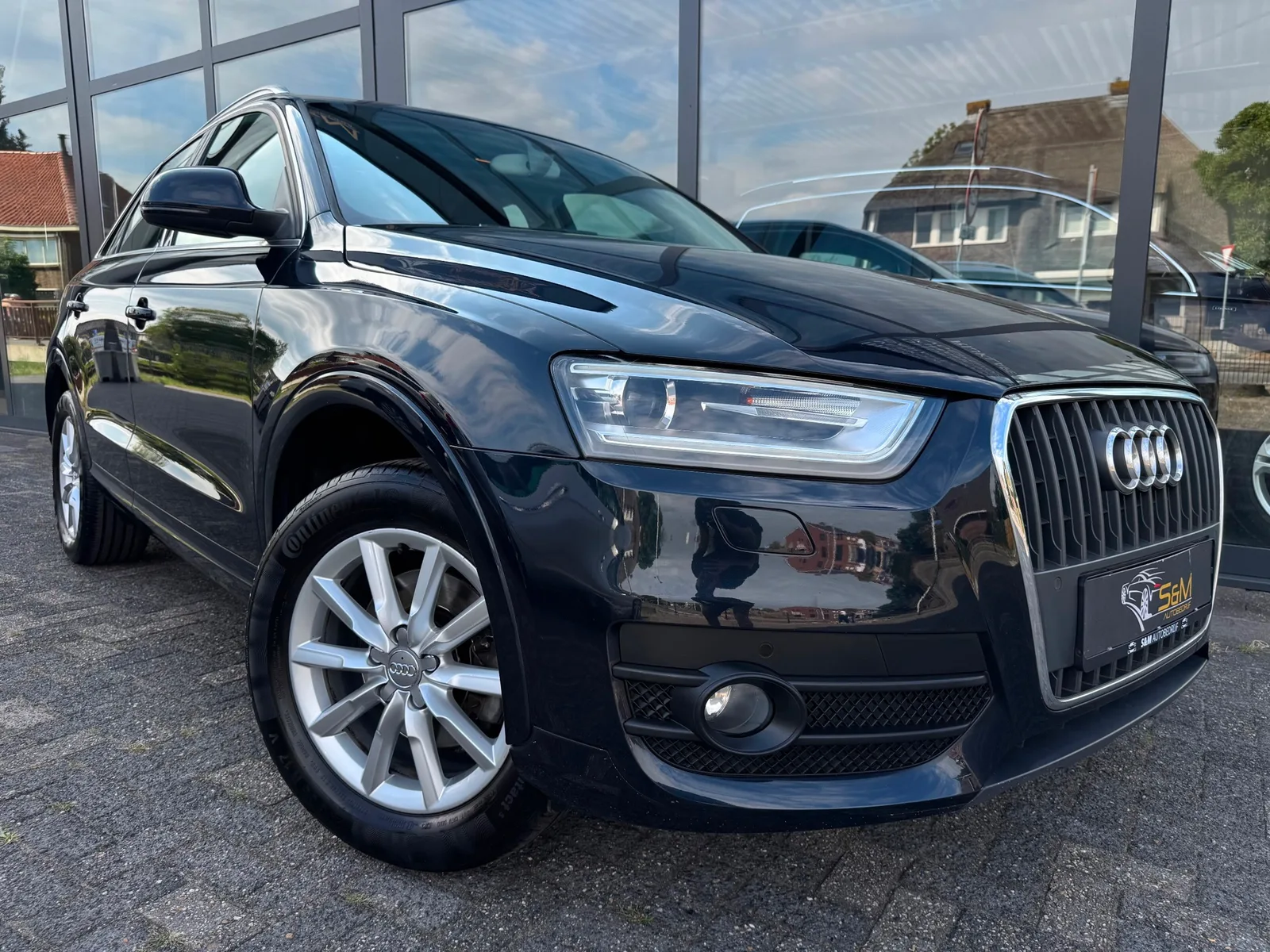 Audi Q3 (2015) — foto 1