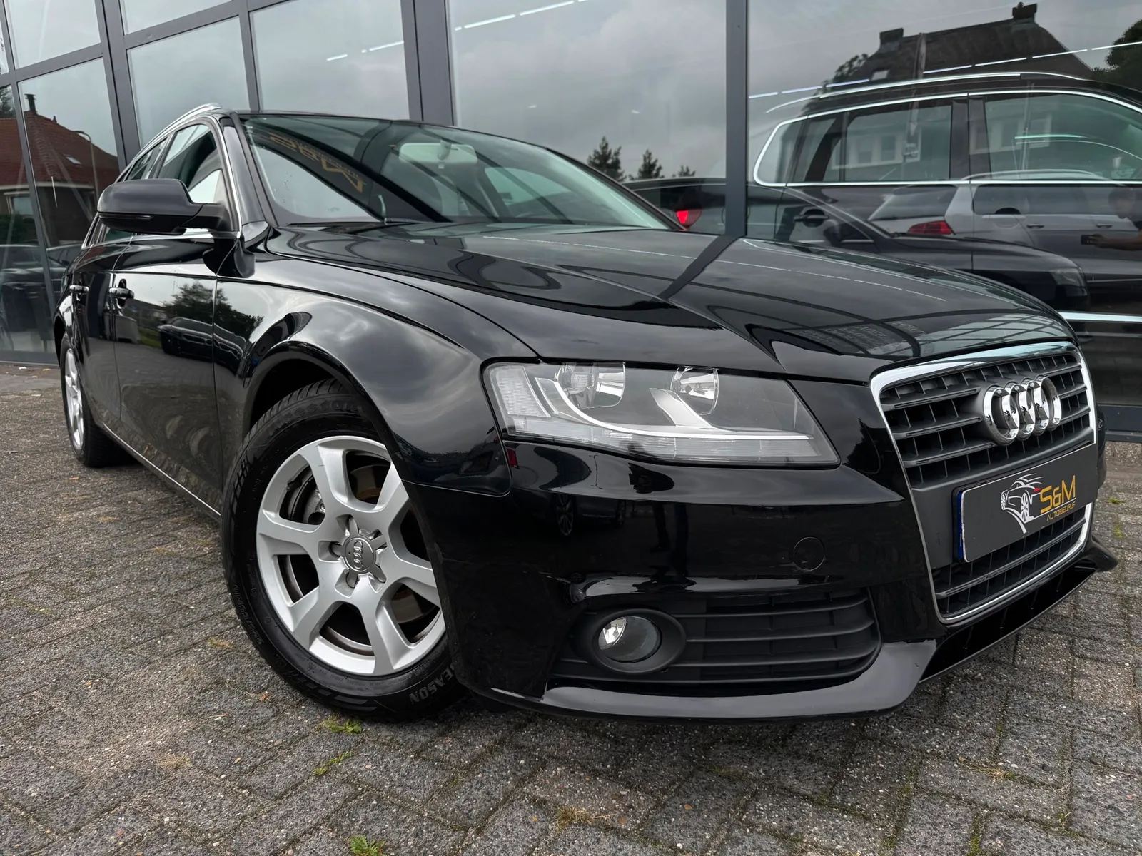 Audi A4 (2009) — foto 1