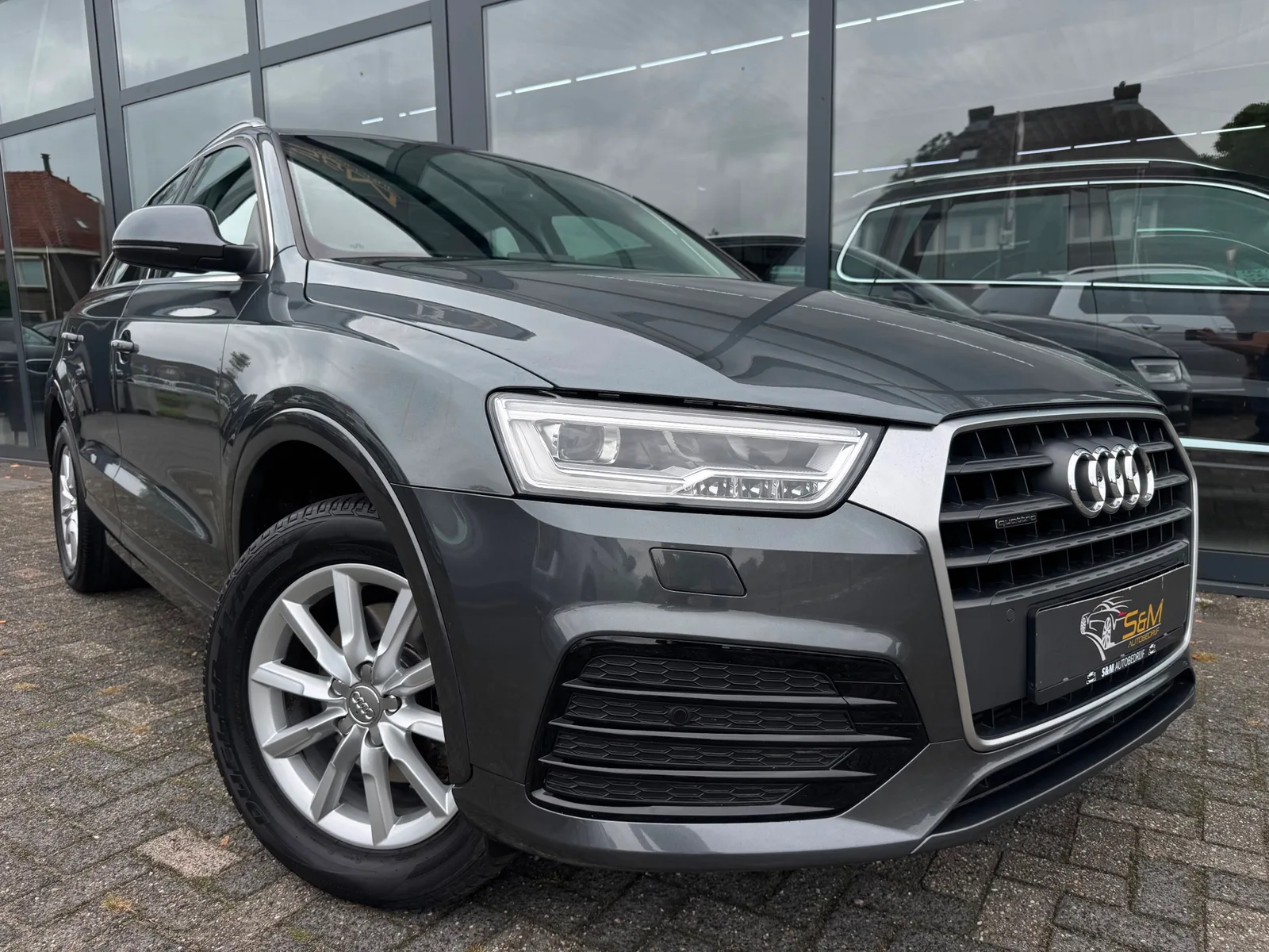 Audi Q3 (2018) — foto 1